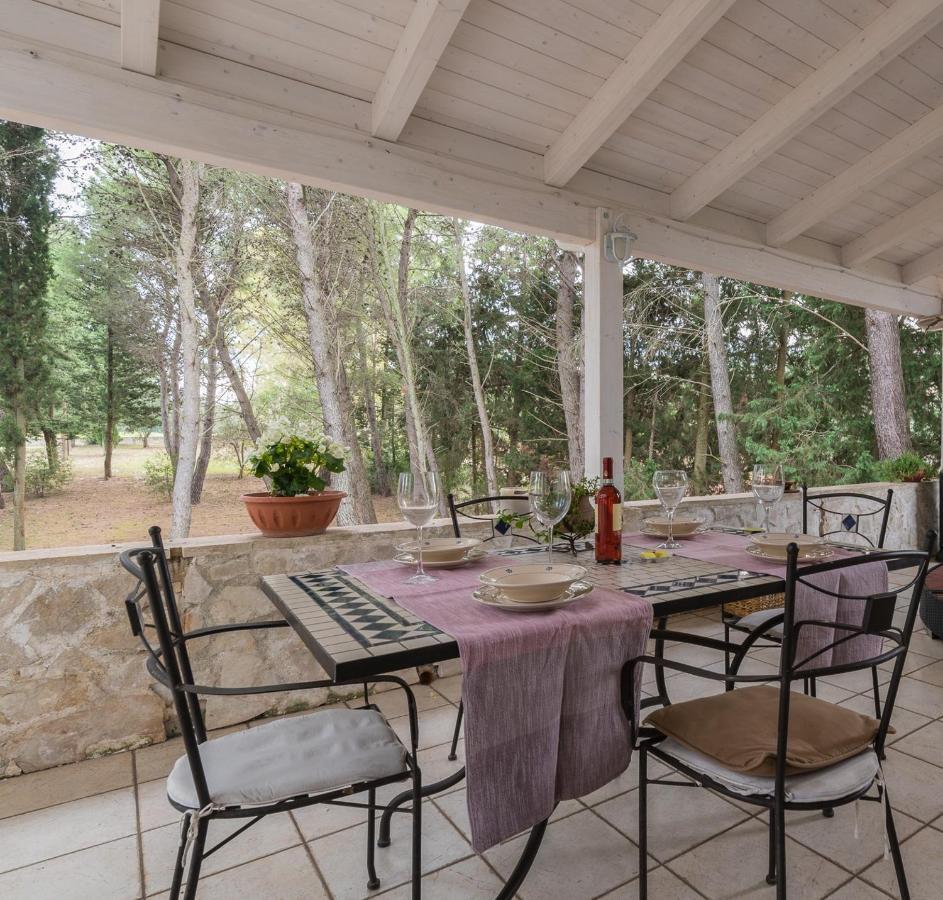 Villa Pineta Ostuni Bagian luar foto